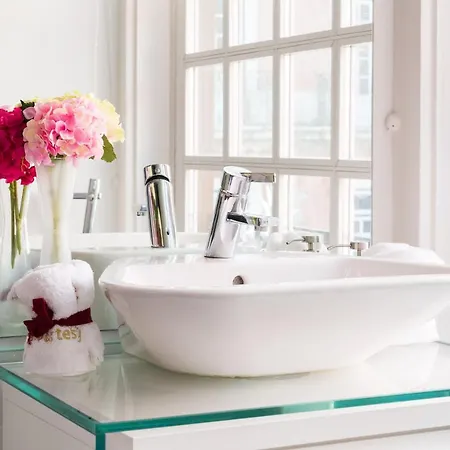 Chiado Spacious And Luxurious By Courtesy Morning Apartment