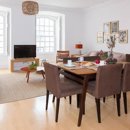 Chiado Spacious And Luxurious By Courtesy Morning Apartment *