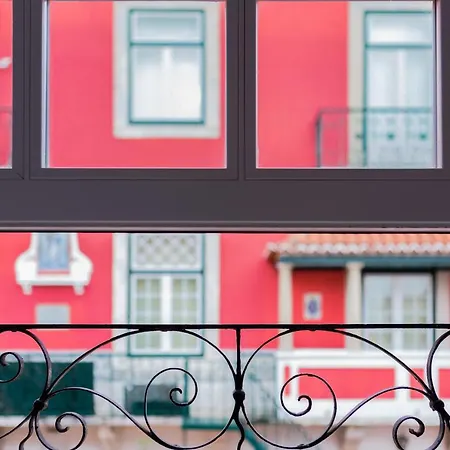Chiado Spacious And Luxurious By Courtesy Morning *