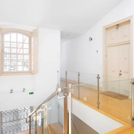 Chiado Spacious And Luxurious By Courtesy Morning
